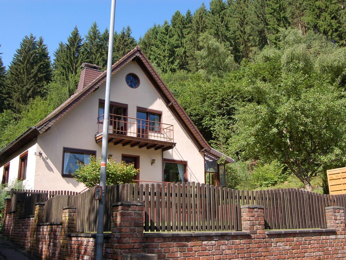Сasa de vacaciones With Garden In Eifel Hellenthal
